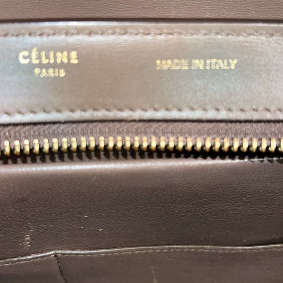 Celine Trapeze bag lightly worn but beautiful bag and great price - Picture 9 of 10